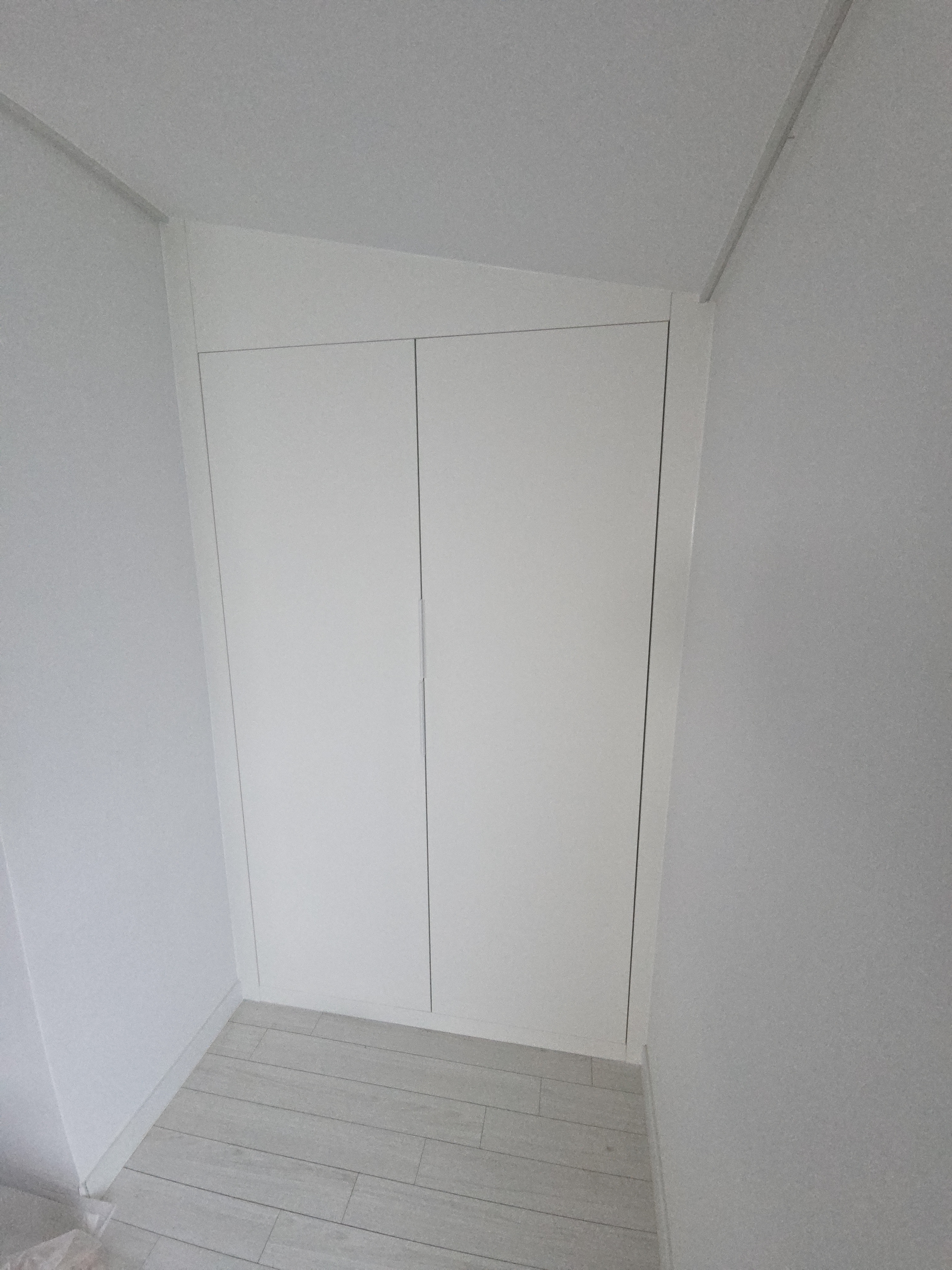 다락방 수납 인테리어